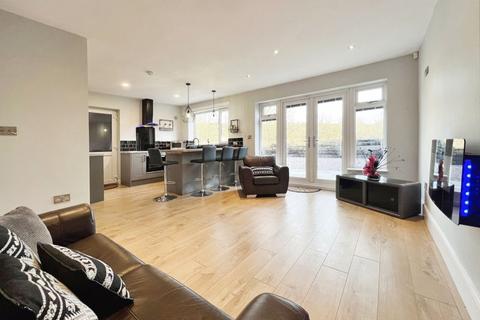 3 bedroom detached bungalow for sale, Bramhall Avenue, Harwood