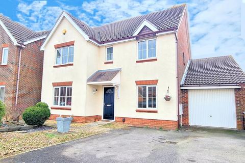 5 bedroom detached house for sale, Grayson Close, Lee-On-The-Solent, PO13
