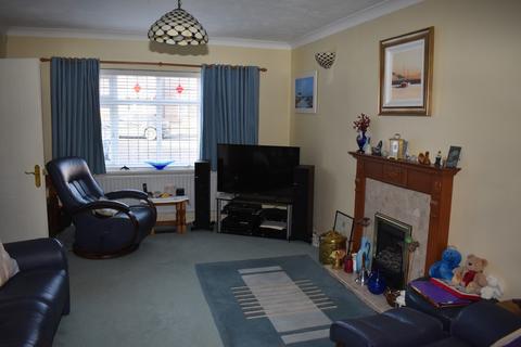 79 Azalea Road, Wick St Lawrence, Weston-super-mare, BS22 9TN