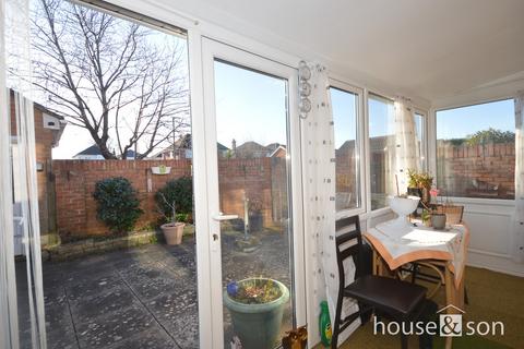 6 Copper Beech Gardens, Bournemouth, BH10 5DB