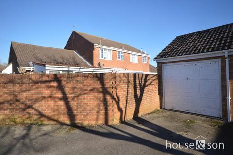 6 Copper Beech Gardens, Bournemouth, BH10 5DB