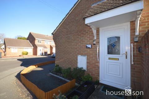 6 Copper Beech Gardens, Bournemouth, BH10 5DB