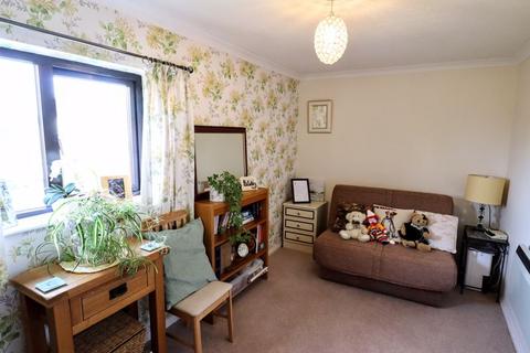 2 bedroom maisonette for sale, The Mount, Simpson, Milton Keynes