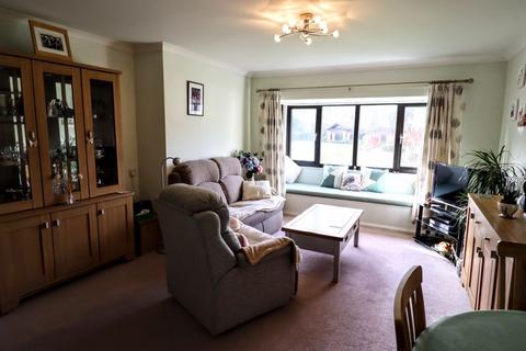 2 bedroom maisonette for sale, The Mount, Simpson, Milton Keynes