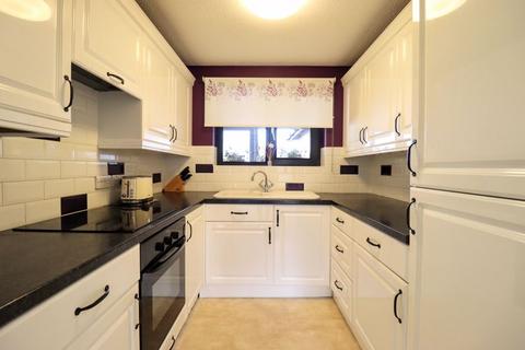 2 bedroom maisonette for sale, The Mount, Simpson, Milton Keynes