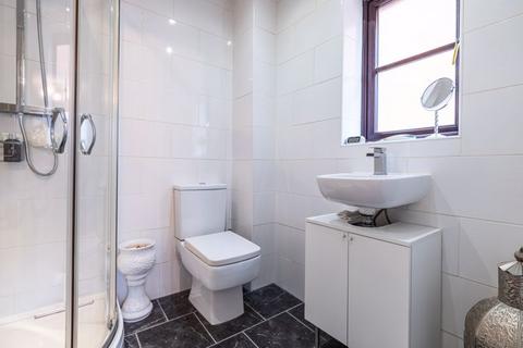 4 Bowling Leys, Middleton, Milton Keynes, MK10 9BD