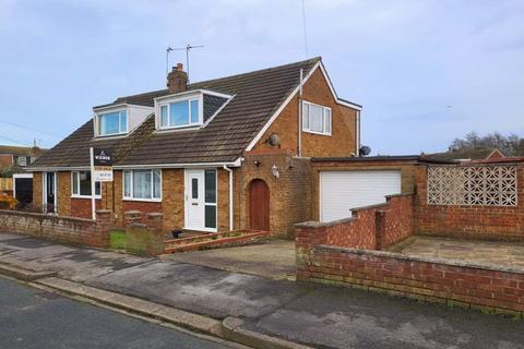 4 bedroom semi-detached bungalow for sale - Norman Avenue, Withernsea, HU19