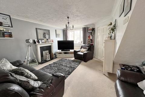 3 bedroom end of terrace house for sale, Cabell Court, Frome