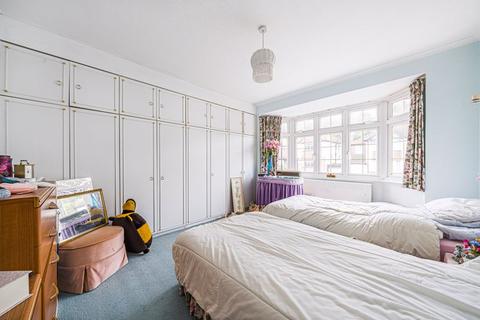 165 Chaldon Way, Coulsdon, CR5 1DP