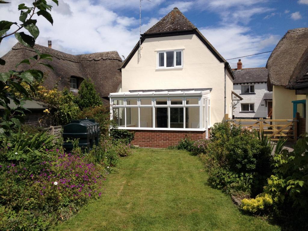 Kingstone Winslow, Swindon 2 bed detached house £1,375 pcm (£317 pw)