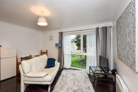 1 bedroom apartment for sale, Ffordd Garnedd, Y Felinheli, Gwynedd, LL56