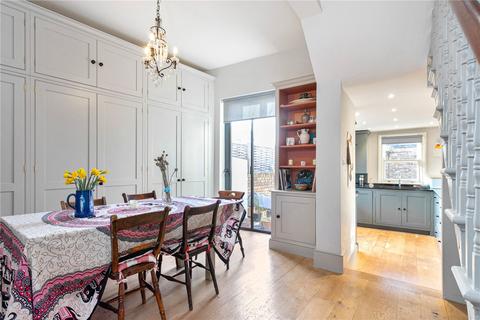 67 Romilly Road, London, N4 2QY