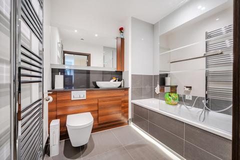 undefined, Berkeley Avenue, Reading, Berkshire