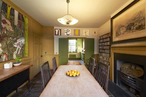 27 New Road, London, E1 1HE
