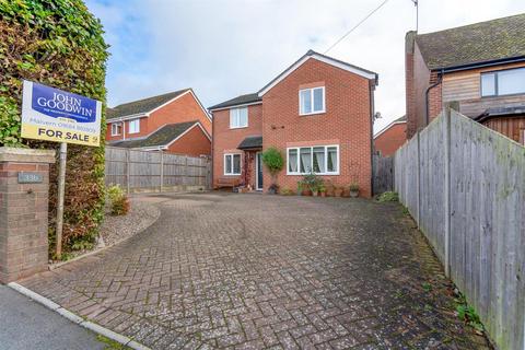 4 bedroom detached house for sale, Winnington Gardens, Hanley Swan , Worcestershire, WR8 0DJ