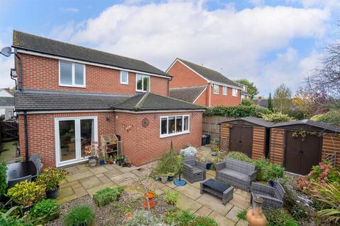 4 bedroom detached house for sale, Winnington Gardens, Hanley Swan , Worcestershire, WR8 0DJ