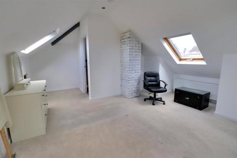 15 Clinton Close, Bude, EX23 8ET