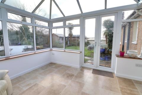 15 Clinton Close, Bude, EX23 8ET