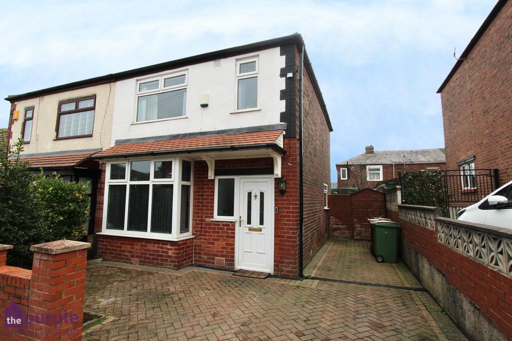 Bernice Street, Bolton, BL1 3 bed semidetached house for sale £200,000
