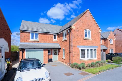4 bedroom detached house for sale, Goodacre Road, Hathern, LE12
