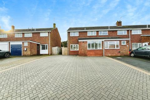13 Argyle Way, Bishops Tachbrook, Leamington Spa, CV33 9RG