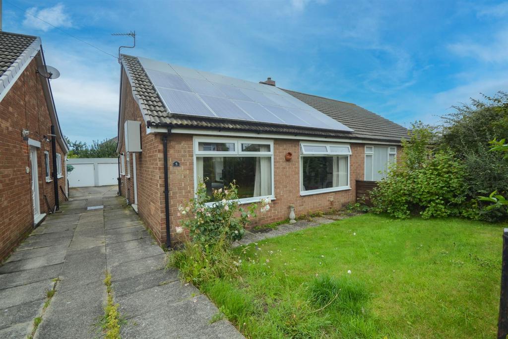 Dale Garth, MarskeByTheSea, Redcar 2 bed semidetached bungalow for