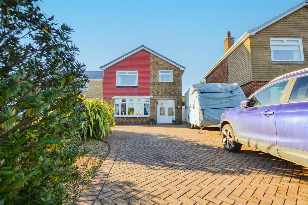 The Fairway, SaltburnByTheSea 4 bed house for sale £385,000