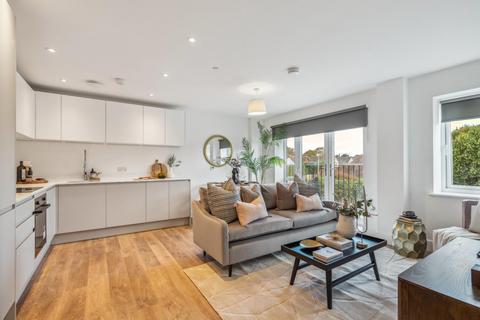 2 bedroom flat to rent, 426 - 430 Bath Road, Slough SL1