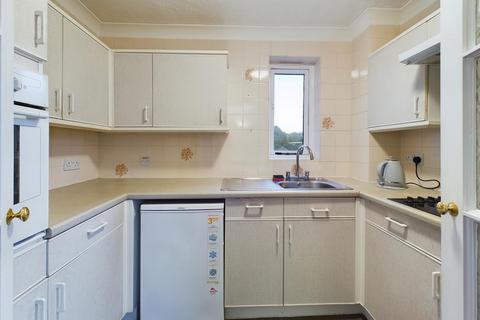 2 bedroom apartment for sale, Spinners Court, Lancaster