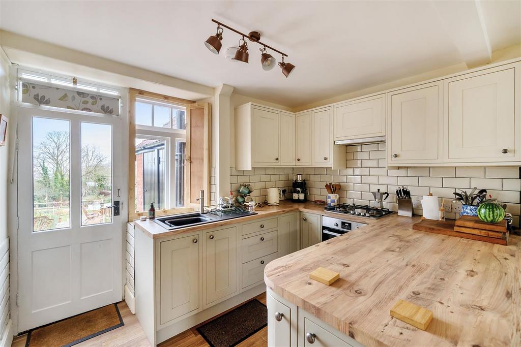 Kitchen.jpg