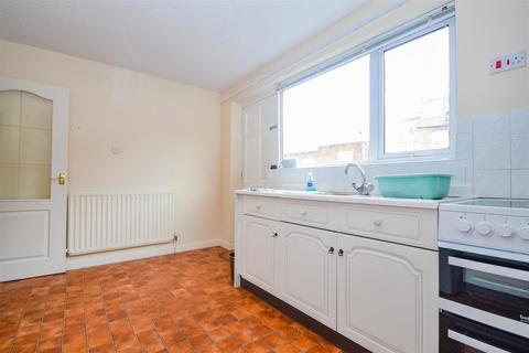 19 Bath Street, Saltburn-by-the-sea, TS12 1BJ