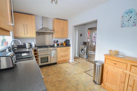 25 Cattersty Way, Brotton, Saltburn-by-the-sea, TS12 2UH