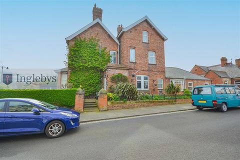 6 bedroom detached house for sale, Leven Street, Saltburn-By-The-Sea