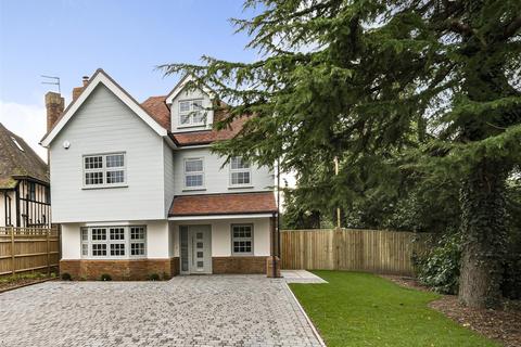 5 bedroom detached house for sale, Hazel Road, West Byfleet