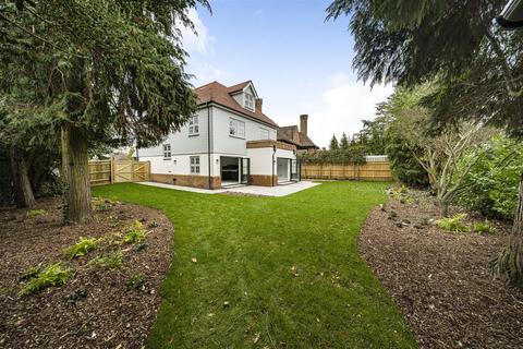 Hunterswood Hazel Road, West Byfleet, KT14 6JJ