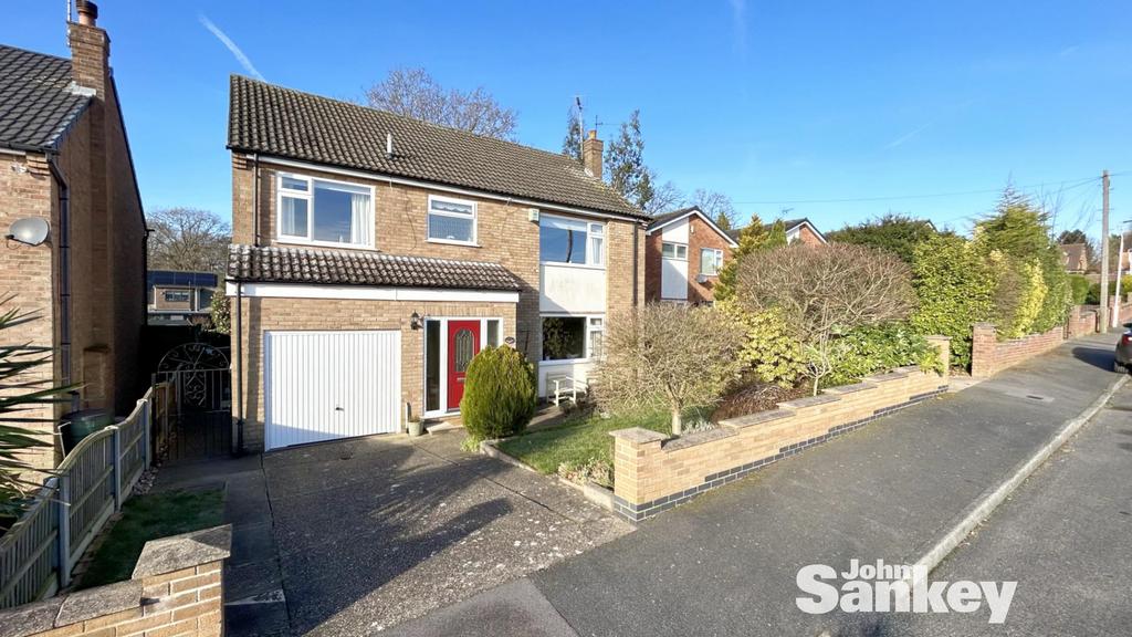 Lindsey Drive, Mansfield 5 bed detached house for sale £385,000