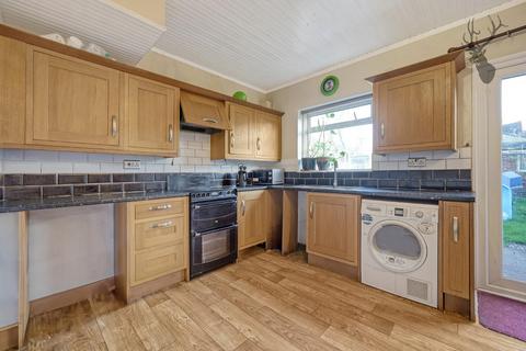 50 Cherrydown Avenue, London, E4 8DU