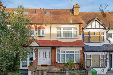 89 Whitehall Gardens, London, E4 6EJ