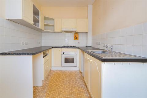 Flat 2, 68 Ruby Street, Saltburn-by-the-sea, TS12 1EG
