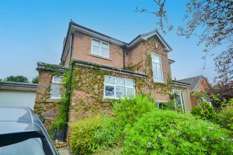 14 The Crescent, Saltburn-by-the-sea, TS12 1HY