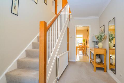 60 The Fairway, Saltburn-by-the-sea, TS12 1NG