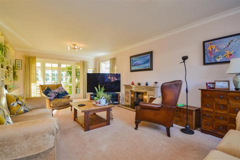 60 The Fairway, Saltburn-by-the-sea, TS12 1NG