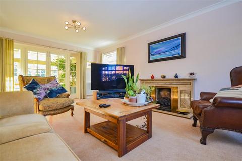 60 The Fairway, Saltburn-by-the-sea, TS12 1NG