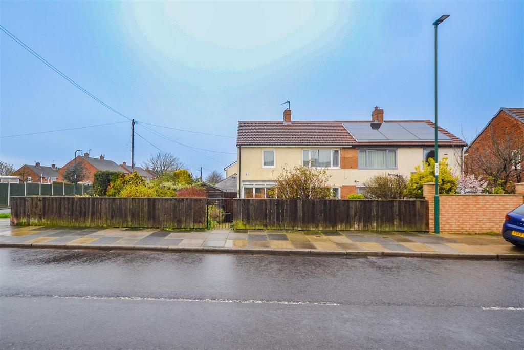 Windy Hill Lane, MarskeByTheSea... 3 bed house for sale £192,500