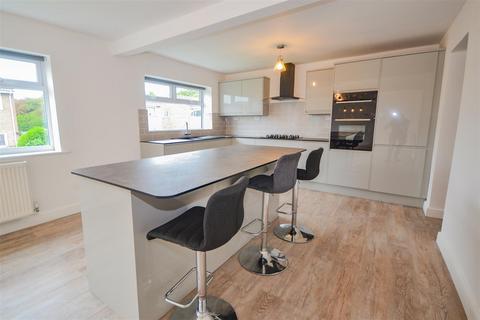 4 bedroom detached house for sale, Lealholm Way, Guisborough