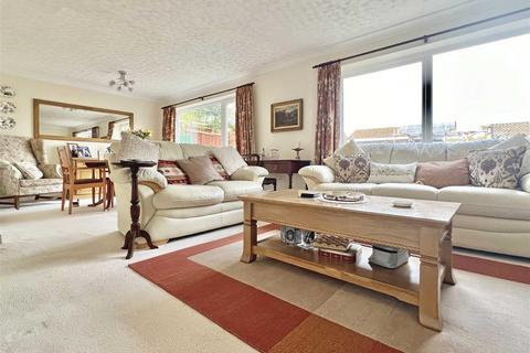 84 Mountbatten Road, Braintree, CM7 9TP
