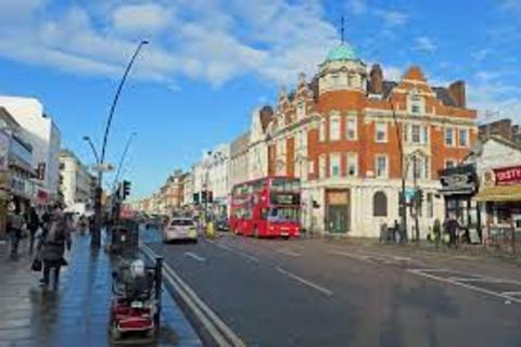 Shop to rent, Kilburn High Road, London, NW6