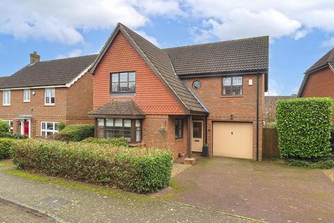 4 bedroom detached house for sale, Lambourne Drive, Kings Hill, ME19 4FN