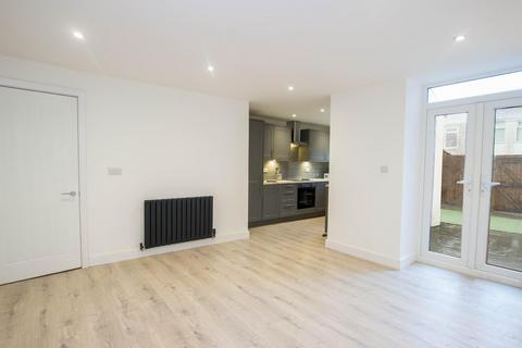 259 Blackburn Road, Darwen, BB3 1HL