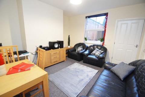 5 bedroom house to rent, Gilesgate, Durham, DH1